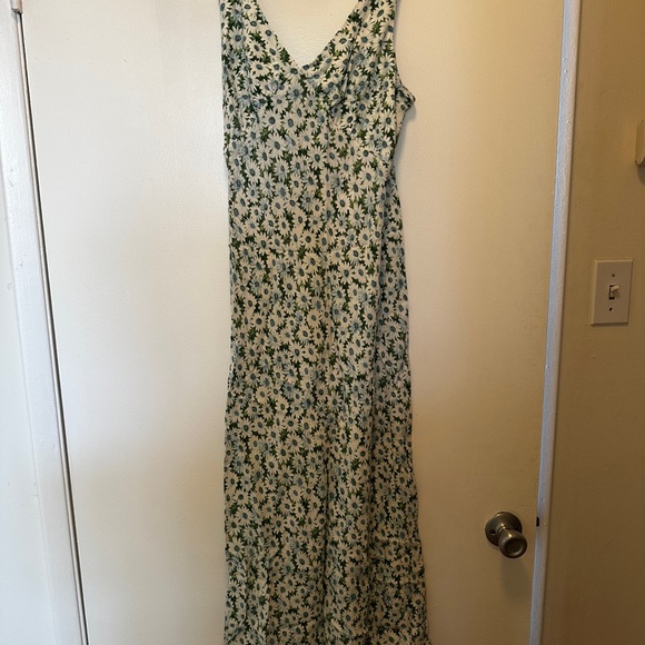 Reformation Beauden Daisy Crêpe Midi-Dress - Picture 1 of 6
